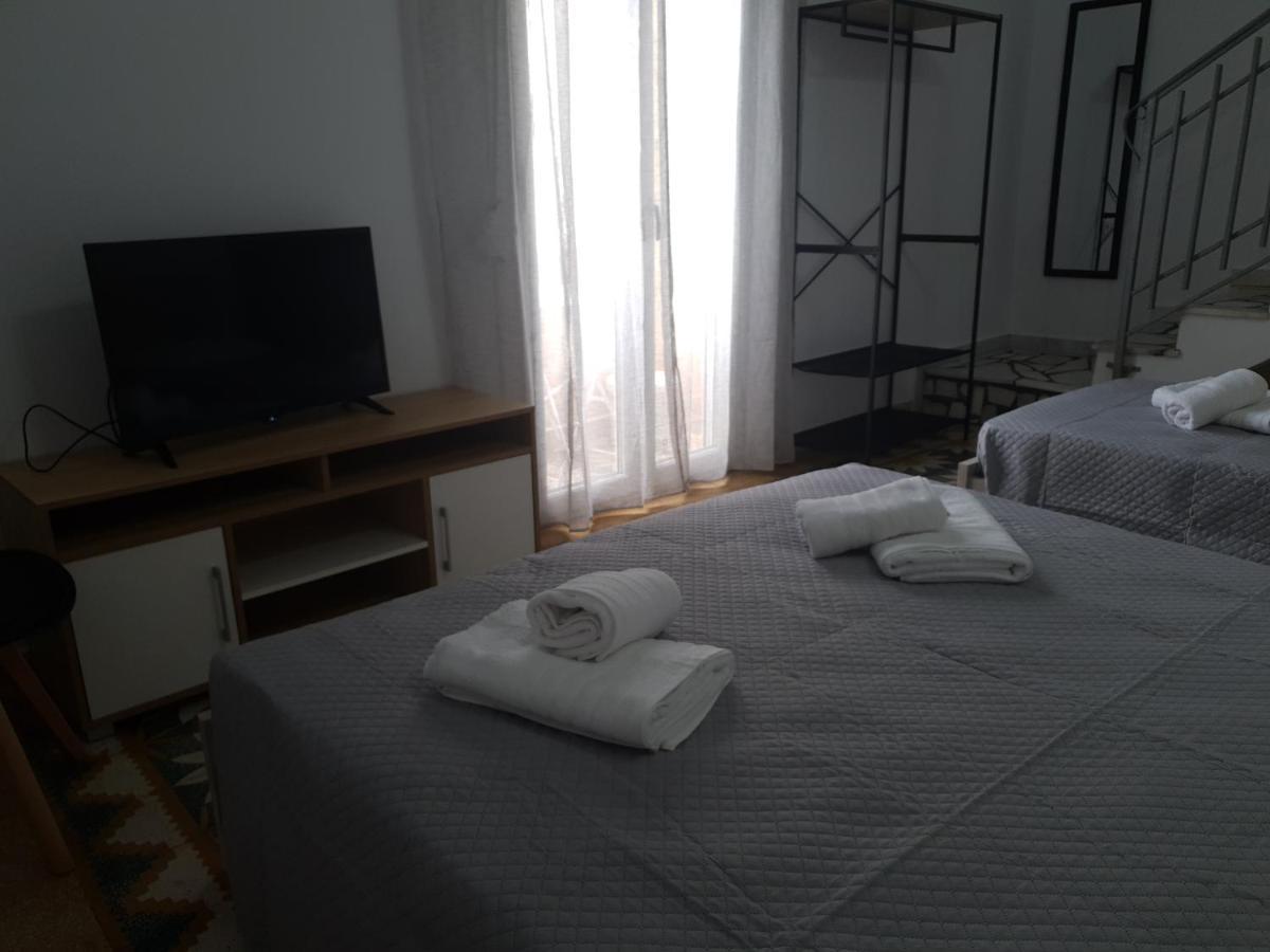 Callisto Room 4 Ermoupoli Bagian luar foto